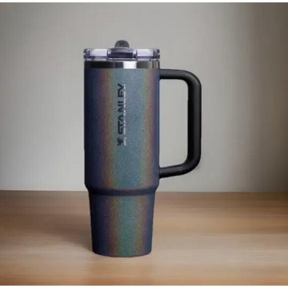 NEW Stanley The Midnight Glitz Quencher ProTour Flip Straw Tumbler 30 OZ - Picture 1 of 6